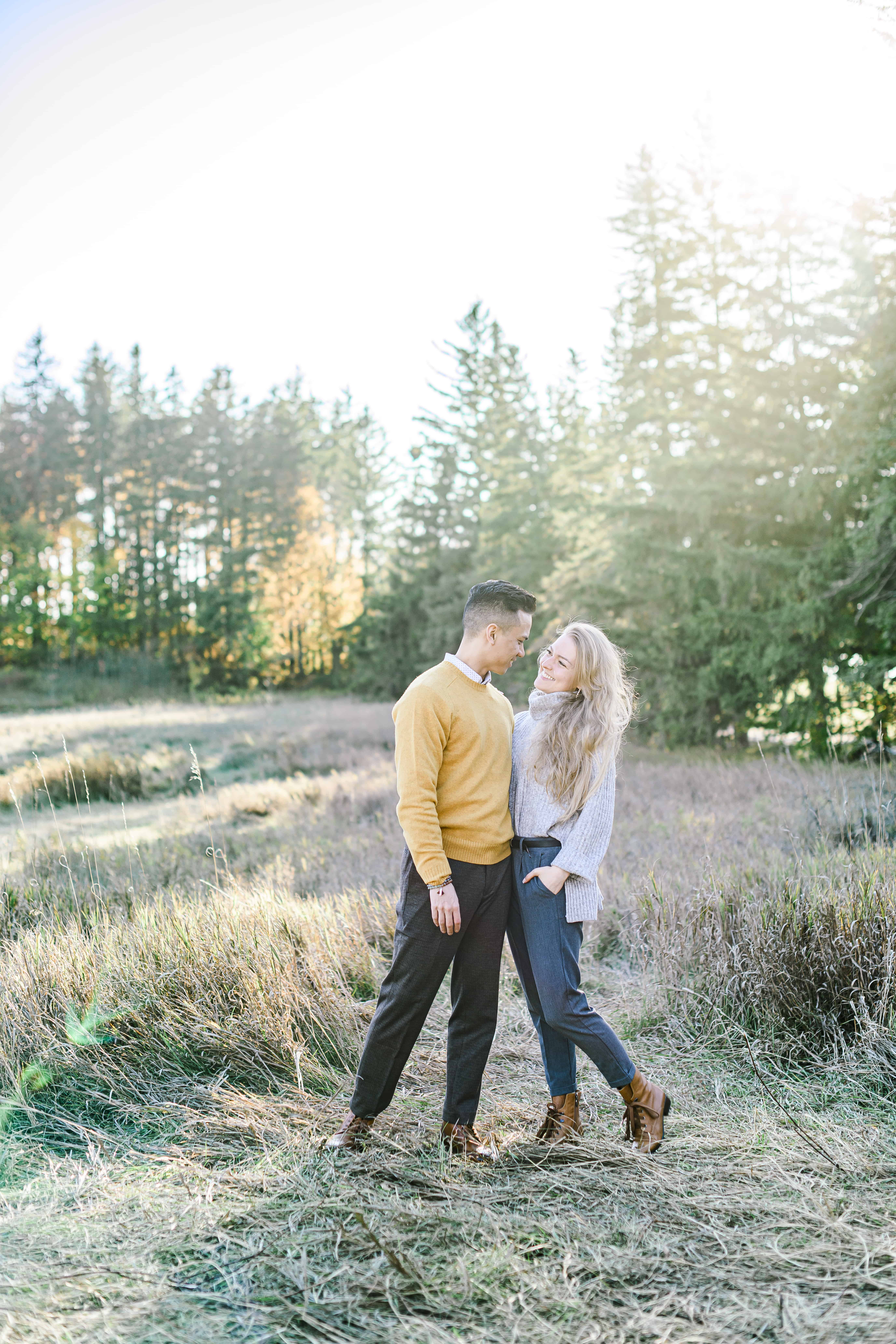engagement session outfit inspiration